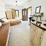 בית הארחה Mani Spot
