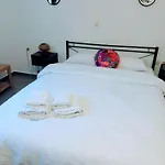 בית הארחה Mani Spot אראופוליס