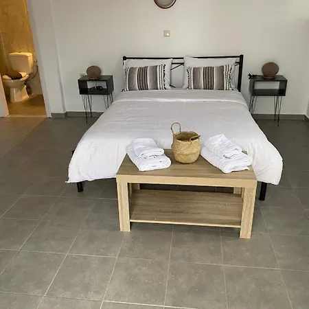 Mani Spot Konukevi 3*