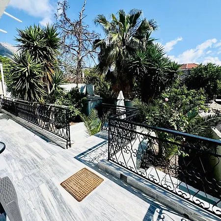 Mani Spot 3* Areopoli