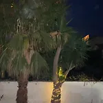 Mani Spot بيت ضيافة