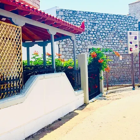 Mani Spot 3* Areopoli