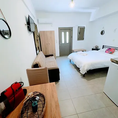 Casa de hóspedes Mani Spot 3*