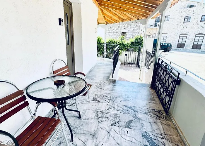 بيت ضيافة Mani Spot 3*