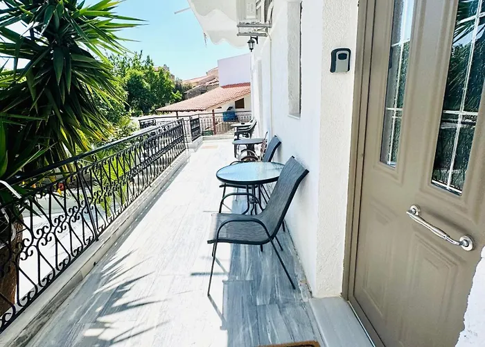 بيت ضيافة Mani Spot أريبوليس