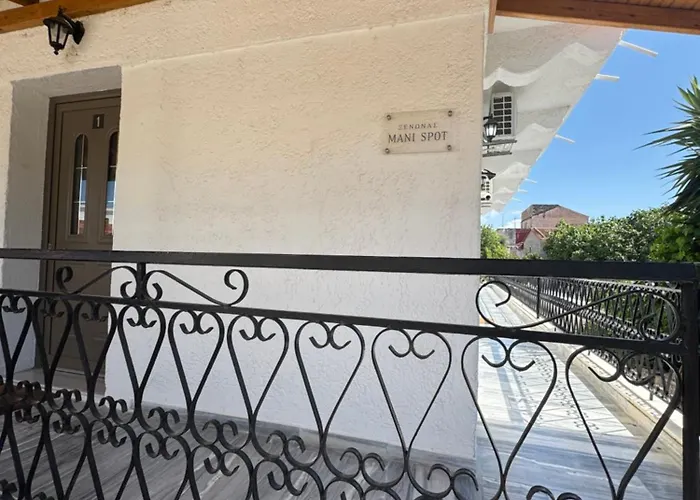 Mani Spot Pensionat 3*
